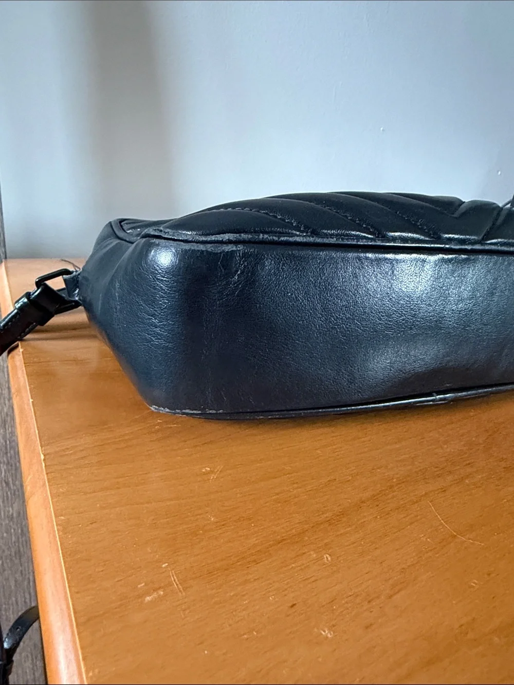 Saint Laurent Black Lou Camera Bag - Picture 5 of 11